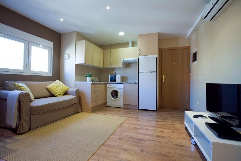 Apartamentos Apr Numancia Madrid Zimmer foto